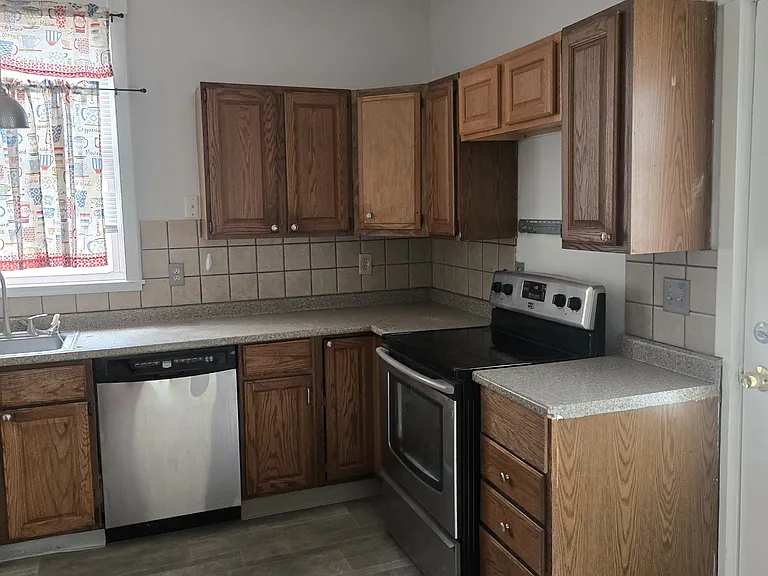 103 Wayne St #2 — Photo 15