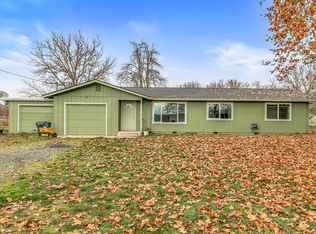 100 Minthorne Rd, Rogue River, OR 97537