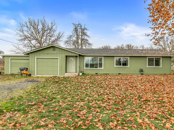 100 Minthorne Rd, Rogue River, OR 97537