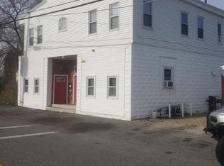 65 Manchester St #1B, Brockton, MA 02302