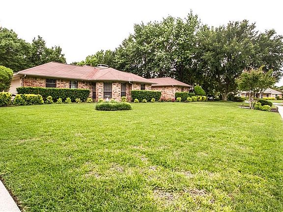4th image of 2215 Morriss Ct