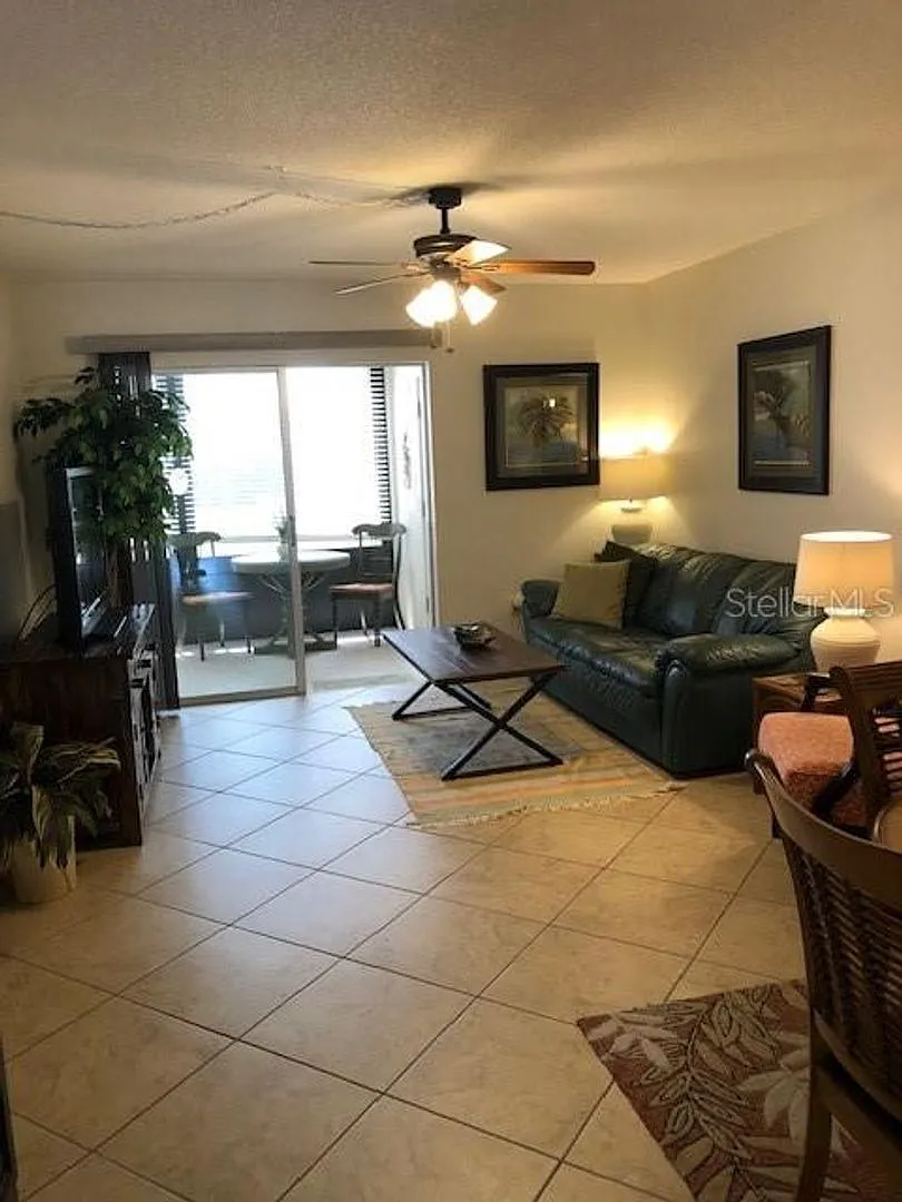 Building Photo - 102 Capri Isles Blvd #103