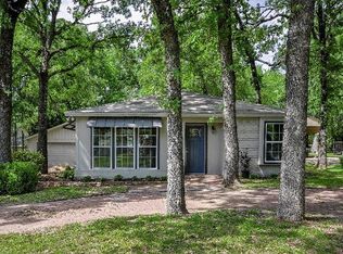 138 Cedarwood Dr, Mabank, TX 75156