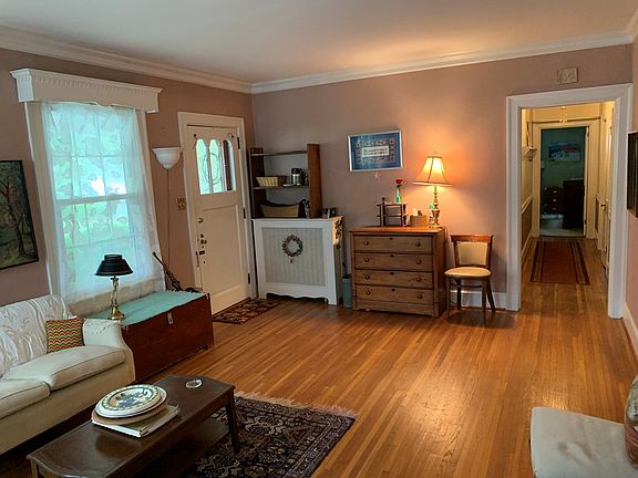 5th image of 485 Avondale Dr