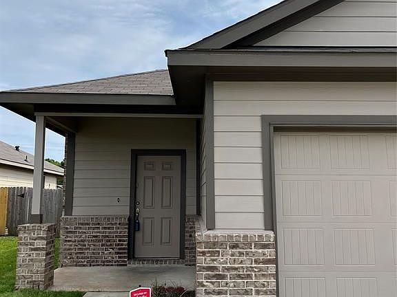 2nd image of 2319 Republic Way