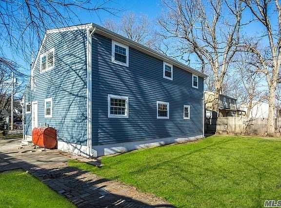 2nd image of 29 N 16th St