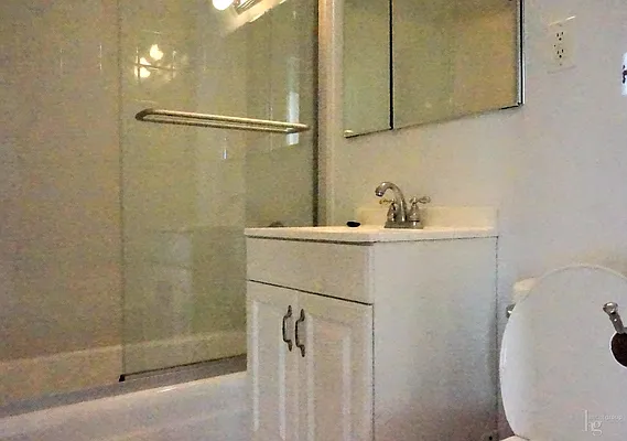 Rented by Hecht Group | media 15