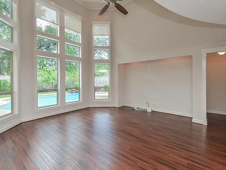 5413 De Milo Dr — Photo 14