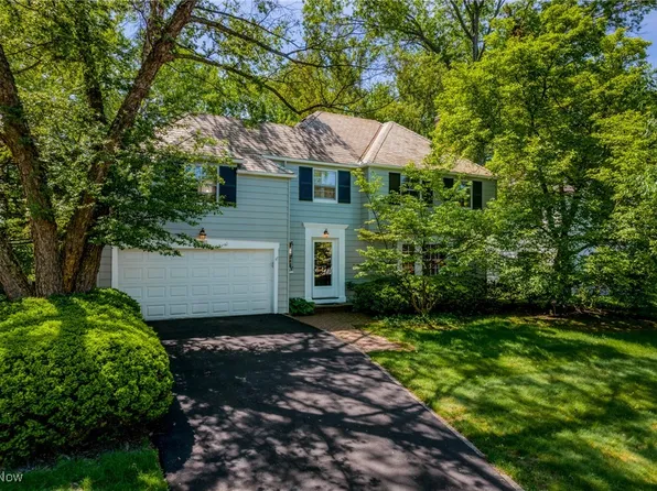 3388 Hollister Rd, Cleveland Heights, OH 44118