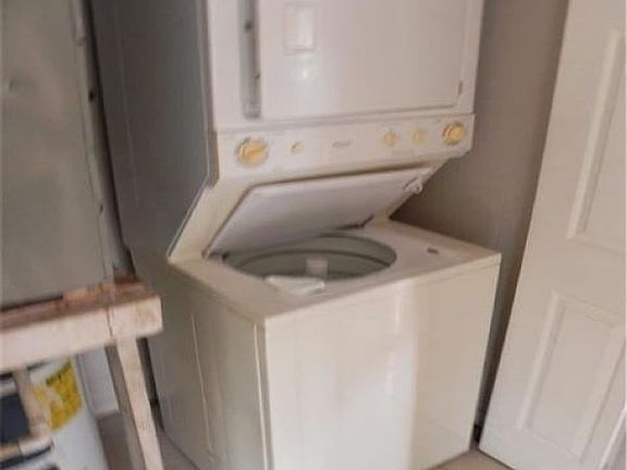 4th image of 2050 NW 43rd Ter APT 3
