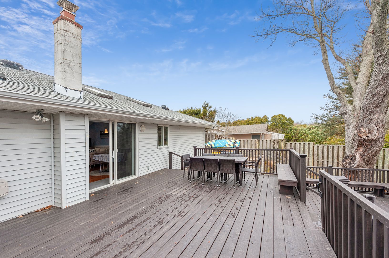 Ample Decking
