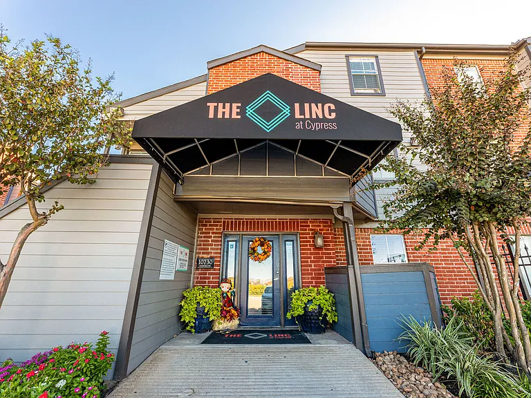 The Linc At Cypress — Photo 45