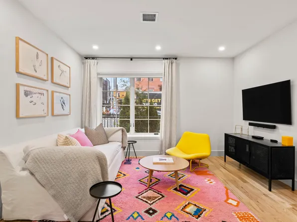 89 South Fourth Street image 15 of 28