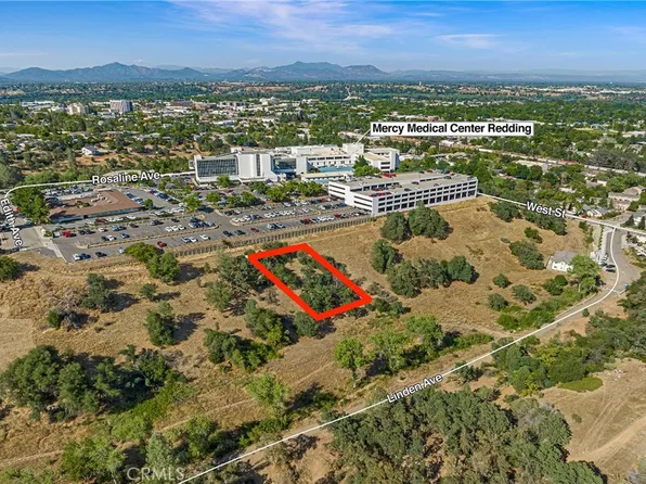 2037 Haight St, Redding, CA 96001
