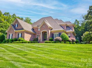 6005 Willowood Rd, Kannapolis, NC 28081