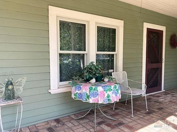 3rd image of 1520 Fair Way