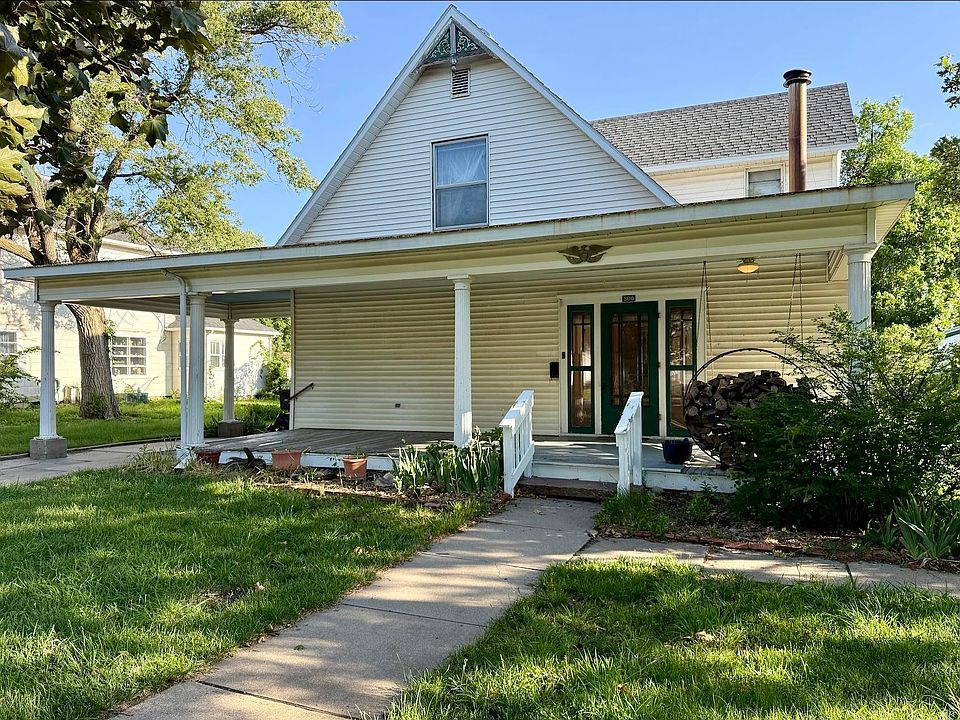1st image of 306 W Nemaha St