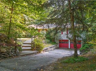 10 Laurie Ln, South Salem, NY 10590