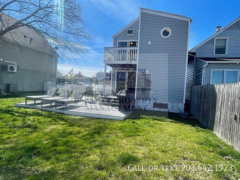 21 Stevens St — Photo 3
