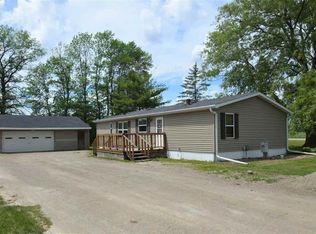 1234 Melissa Blvd, Little Suamico, WI 54141