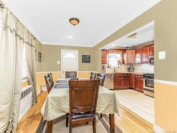 5th image of 3631 Willett Ave