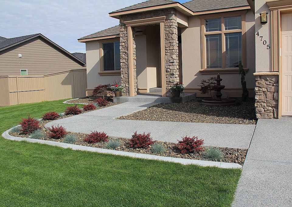 2nd image of 4705 Tamarisk Dr