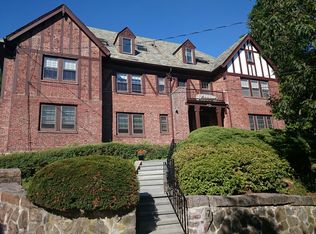 7 Rawson Rd, Brookline, MA 02445