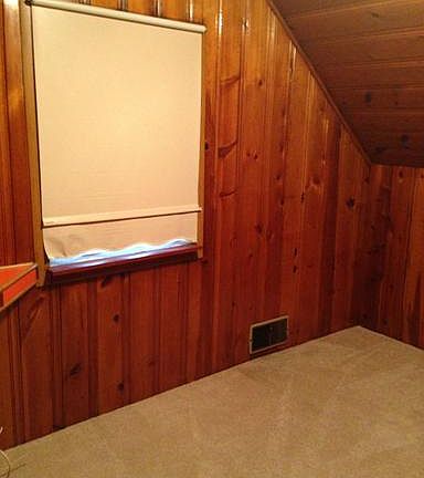2nd image of 3509 Loganview Dr