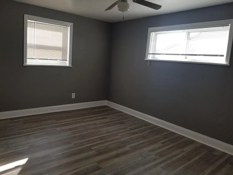Bedroom #1