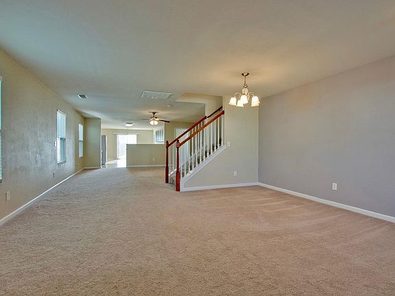 4th image of 117 Belle Haven Dr