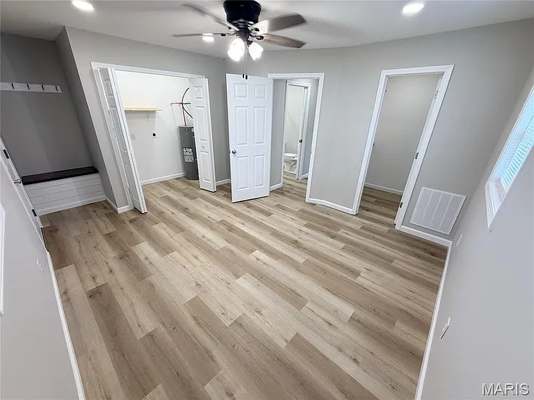 604 N Henderson St — Photo 9