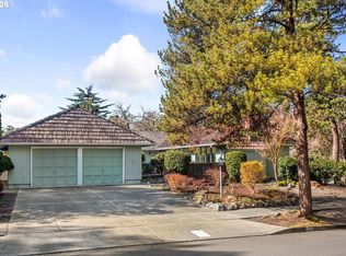 5955 SW Glenbrook Rd, Beaverton, OR 97007