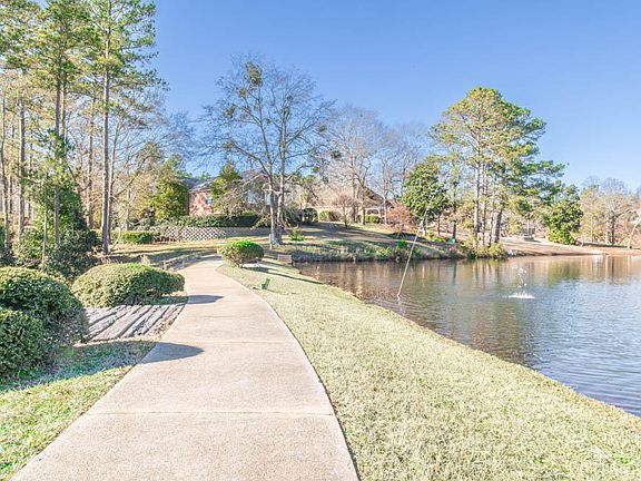 4th image of 325 Lake Murray Dr