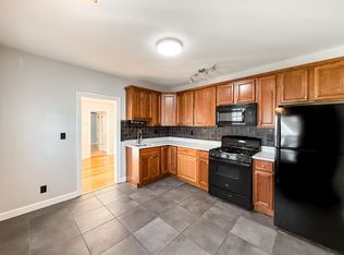 25-27 Carroll St #1, Chelsea, MA 02150