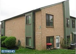 4th image of 5200 Hilltop Dr APT F1