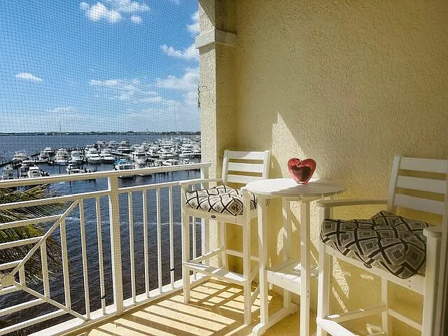 975 NW Flagler Ave #403 — Photo 22