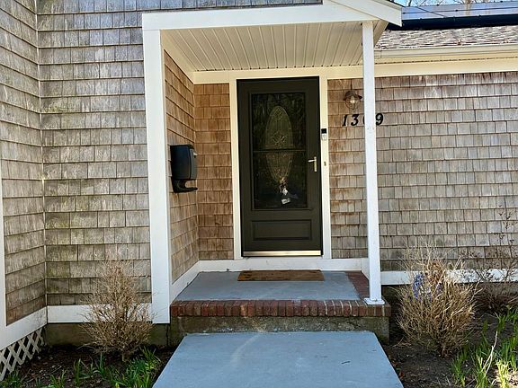5th image of 1309 Shootflying Hill Road