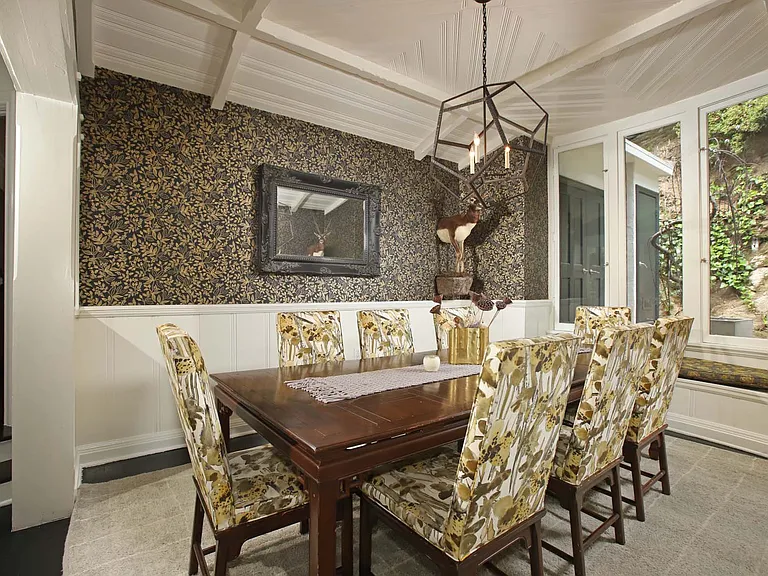 2050 Laurel Canyon Blvd — Photo 13