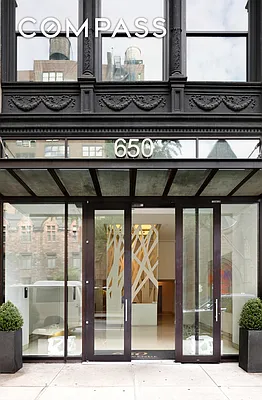 Sold by Compass | media 30