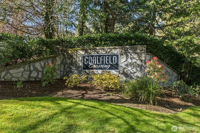 2nd image of 16038 SE 127Th Place