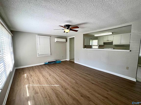 3rd image of 3279 Dug Hill Rd