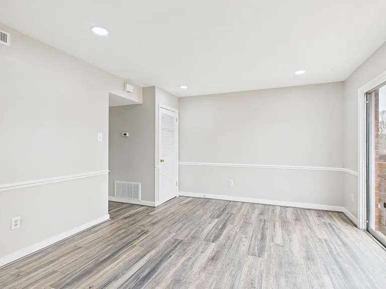 2222 Brightmoor Ct — Photo 12