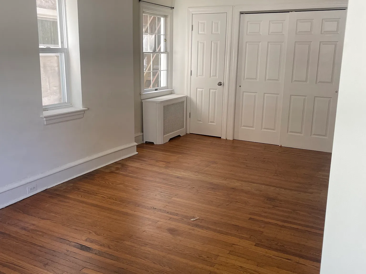 1 bed, 1000 sqft, $1,900 — Photo 3