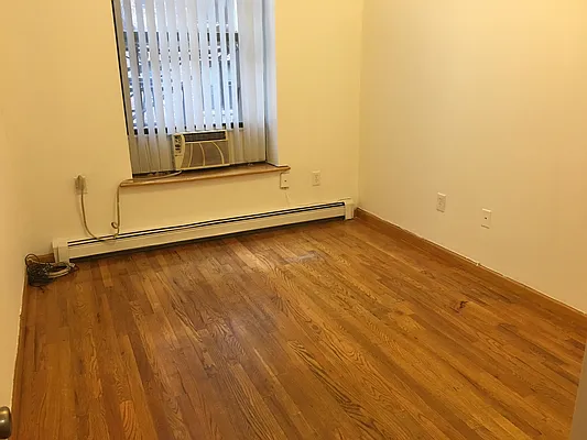 Rented by Century 21 New Golden Age Realty | media 2