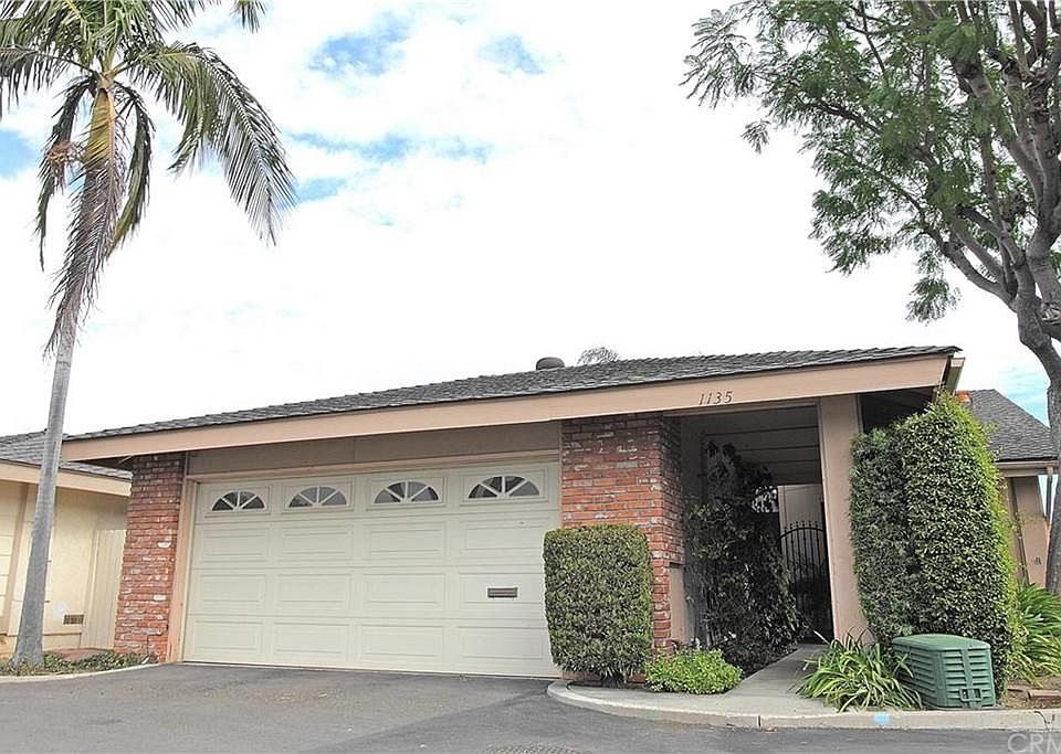 1st image of 1135 Cabrillo Park Dr