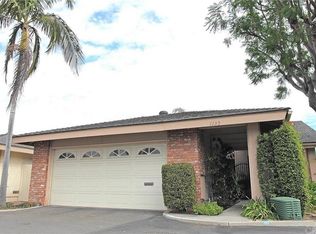1135 Cabrillo Park Dr, Santa Ana, CA 92701