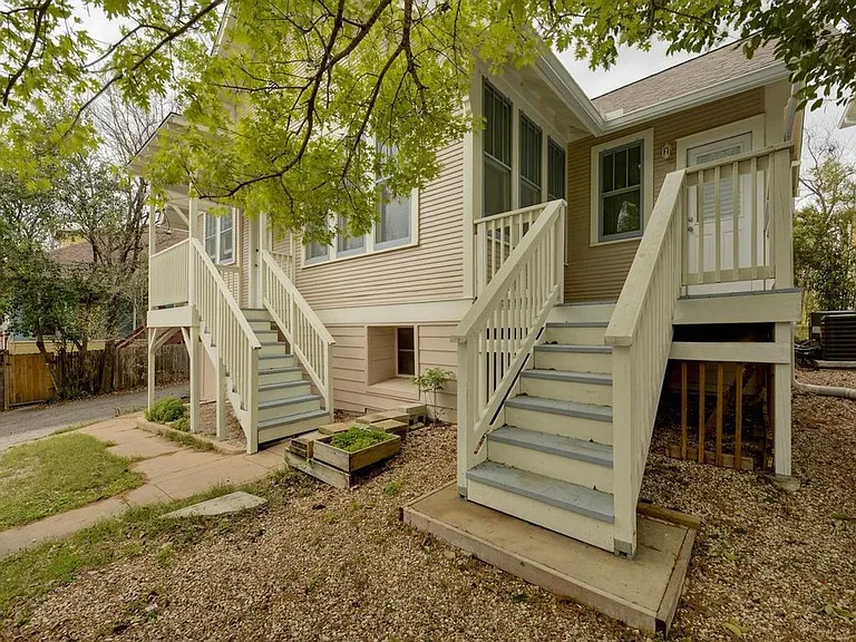 601 Bellevue Pl #A — Photo 15