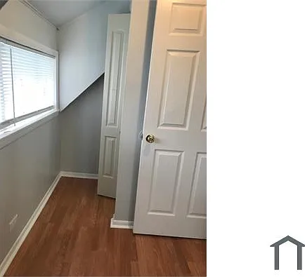 8110 S Burnham Ave — Photo 5