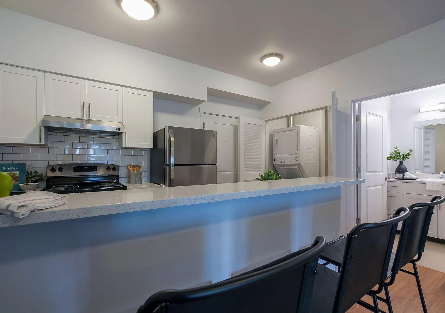 7550 N Lombard St — Photo 4