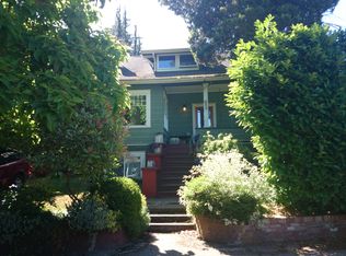 5606 McKinley Pl N, Seattle, WA 98103